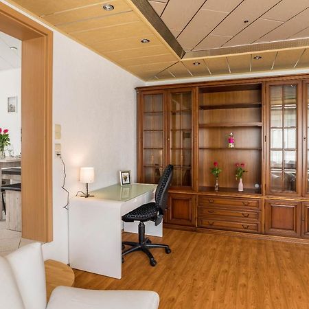 Am Hirnach 2 Daire Sindelfingen Dış mekan fotoğraf